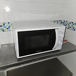 Adelaide Hotel 2*