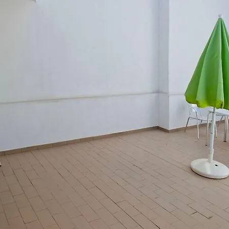 Adelaide 2* Distrito de Faro