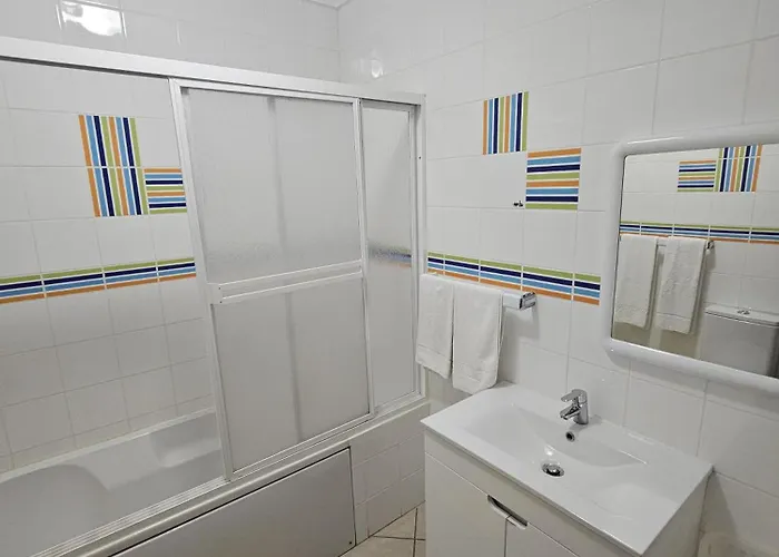 Adelaide 2* District de Faro