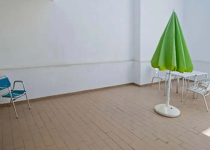 Adelaide 2* District de Faro